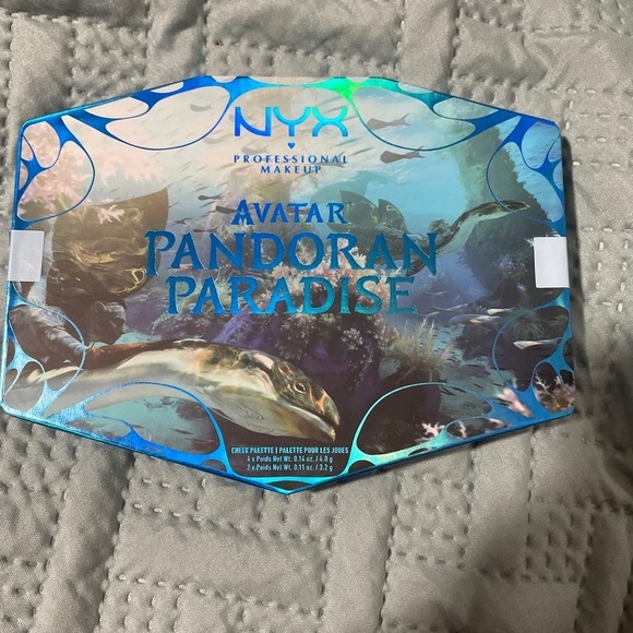 Nyx X Avatar the Way of Water Pandoran Paradise Highlighter & Blush Palette New - Picture 1 of 4